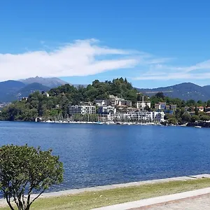 Il Blu Di Laveno-Mombello